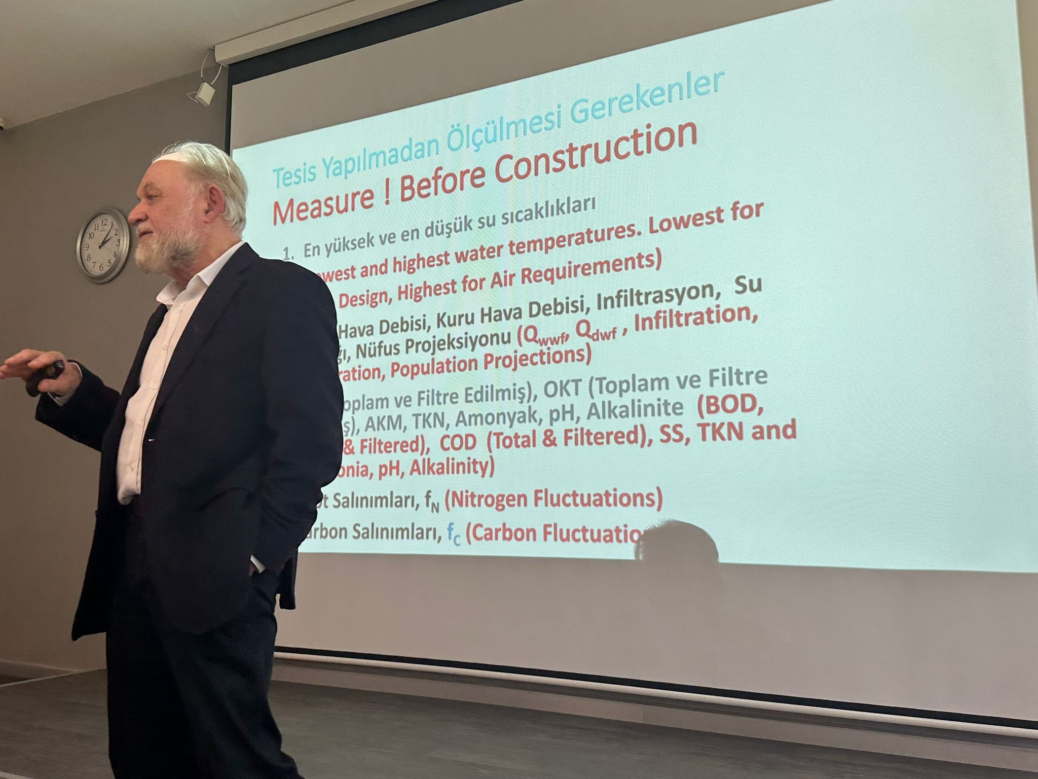 Prof.Dr. Ahmet Mete Saatçı 2.jpeg (302 KB)