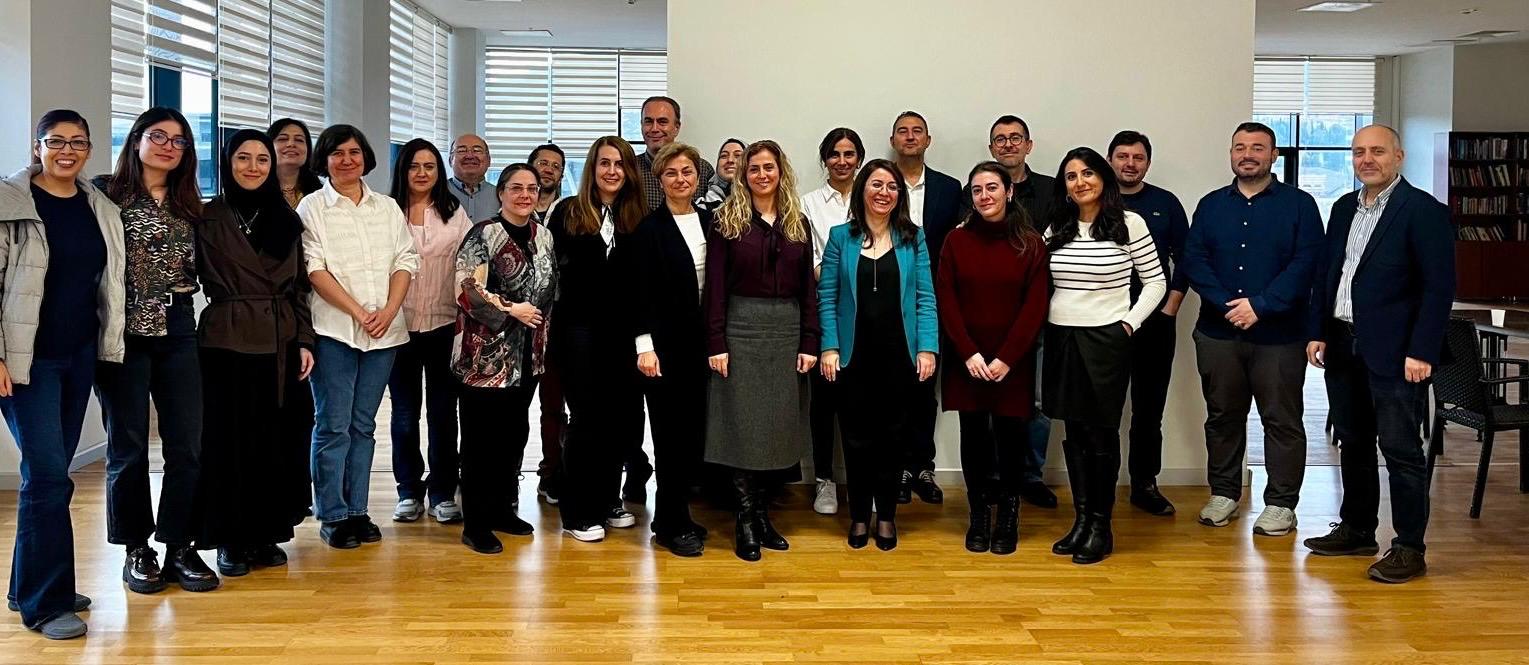 Sosyal Etkinlik Komisyonu.jpeg (159 KB)